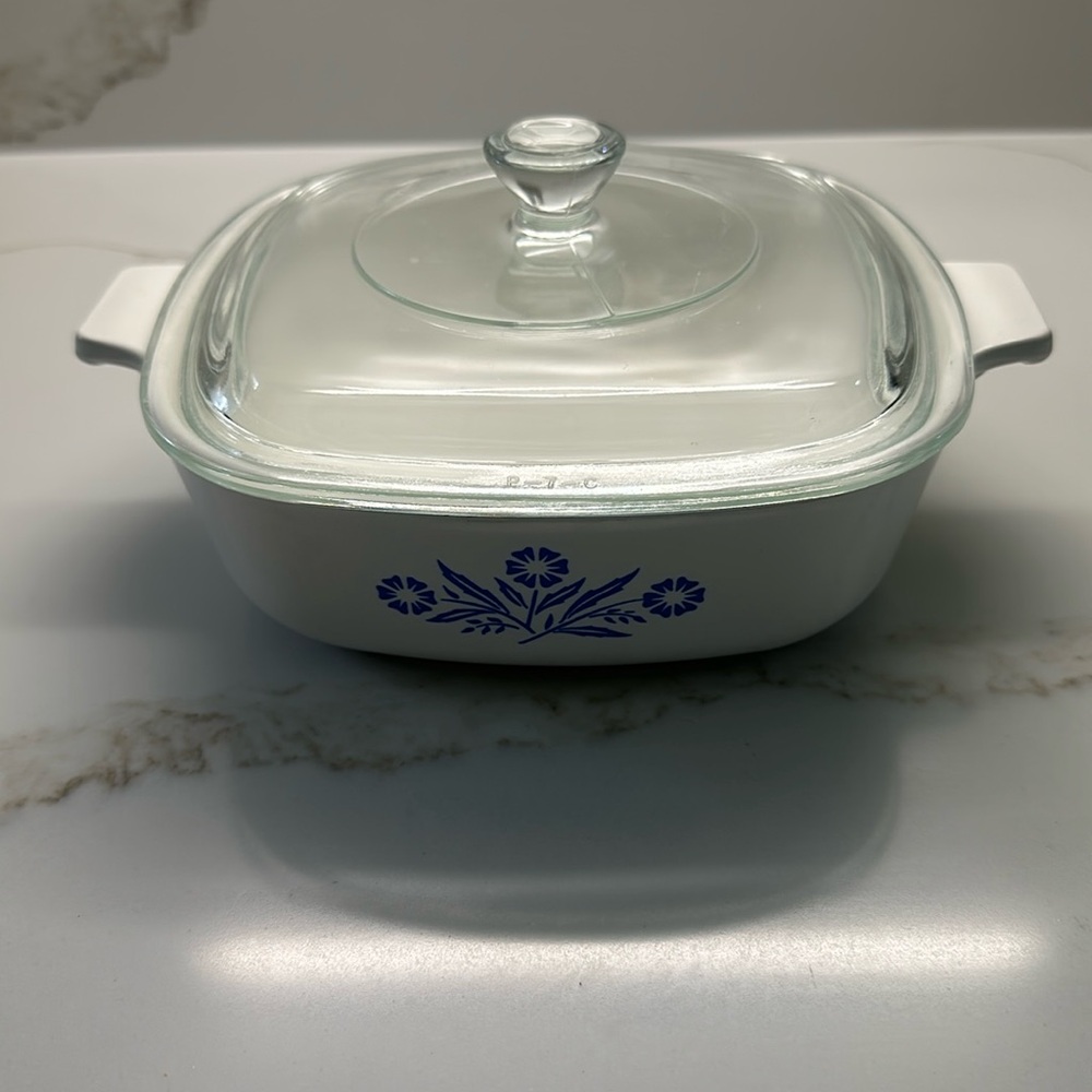 Corning Ware 1 QT with Lid